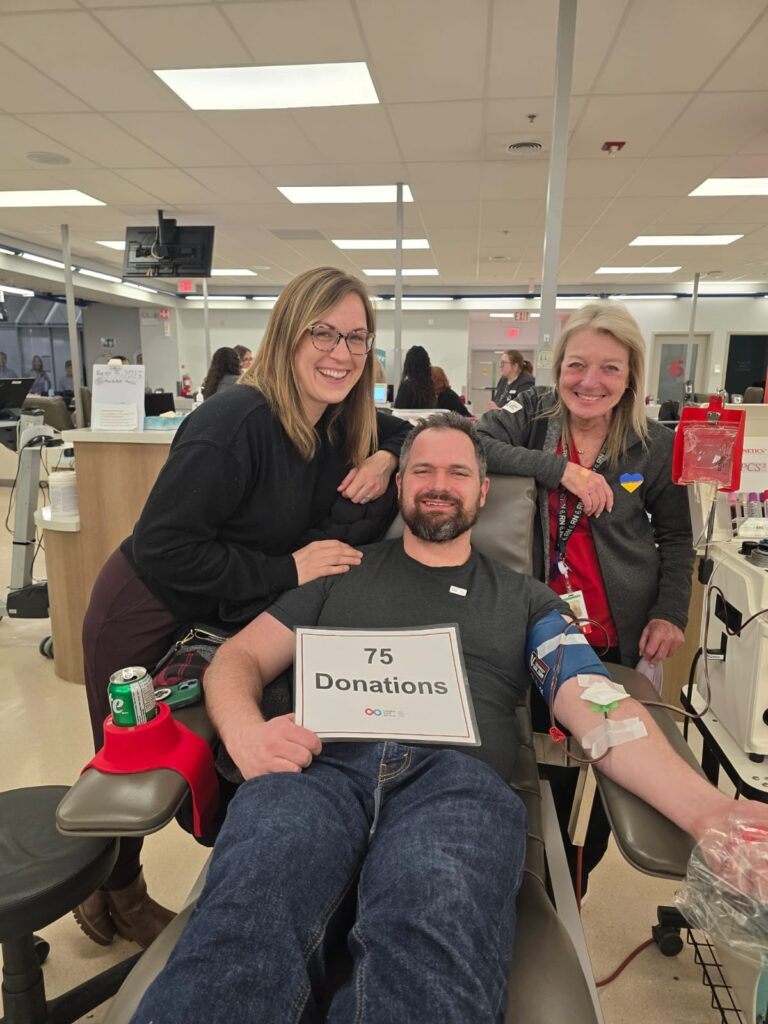 75th canadian blood services donation picture